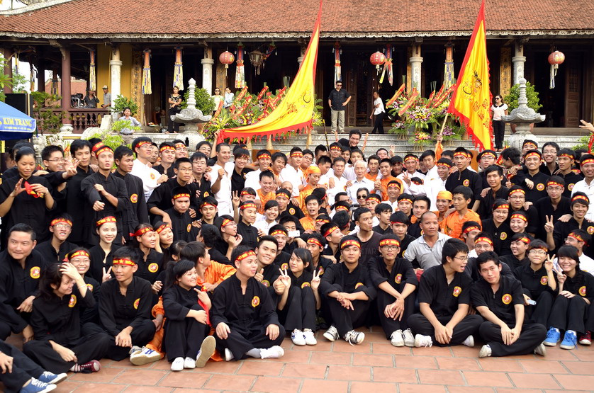 Lão Võ Sư Phan Dương Bình Và Các Môn Sinh Trong Võ Đường A1
