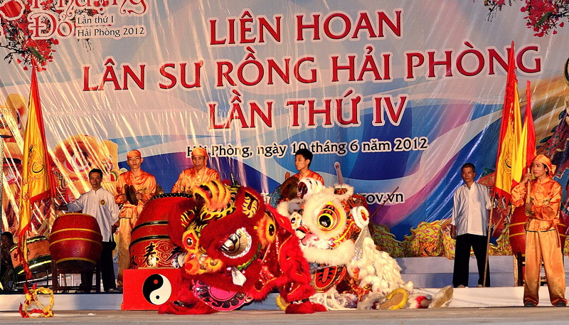 Vào trận - A16